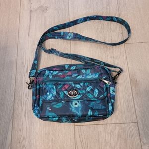 Lug Switch Bag